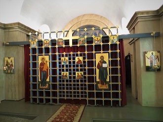 The iconostasis in H. Nicholas Finnish Orthodox church